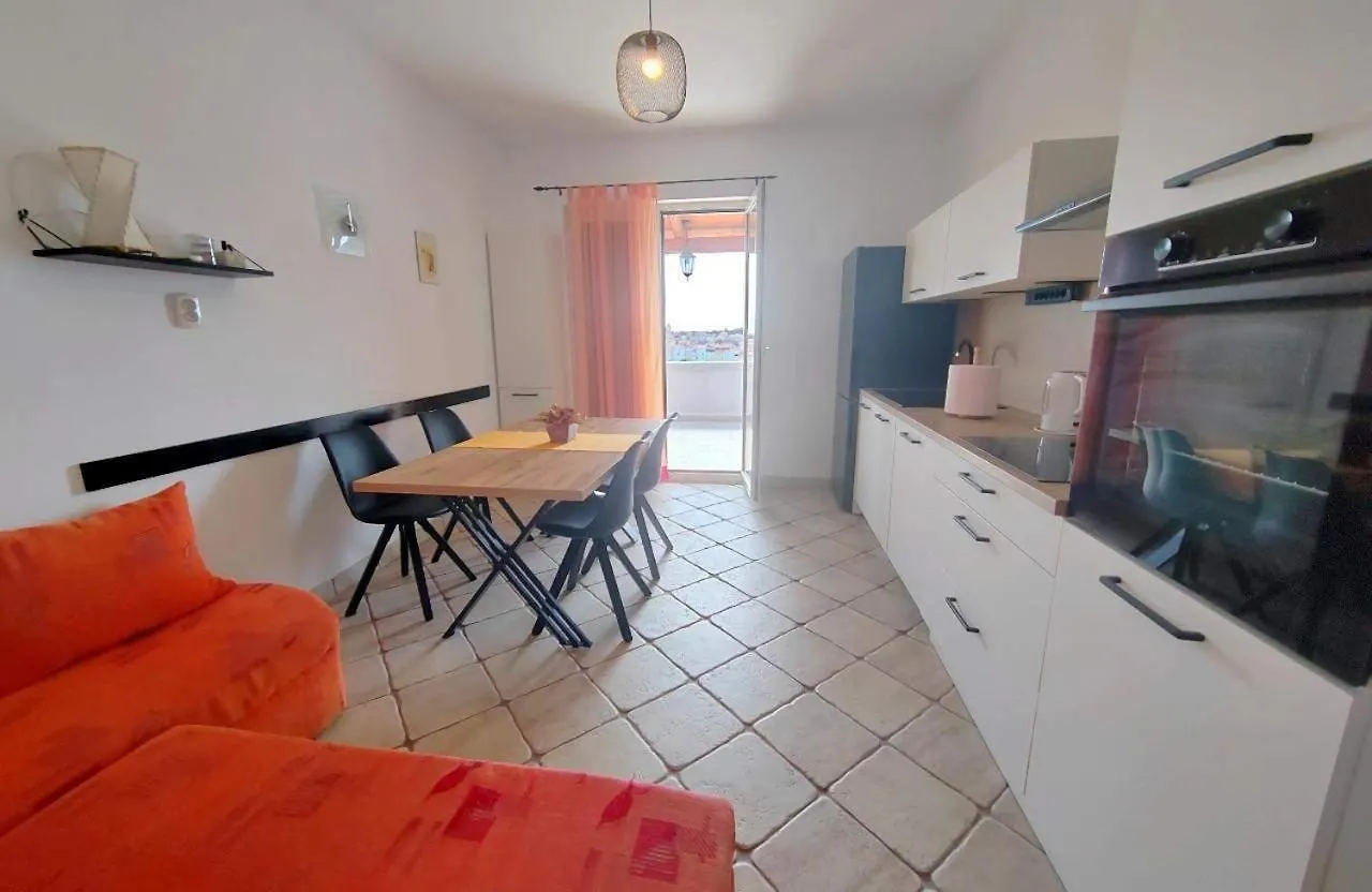 Apartments With A Parking Space Banjol, Rab - 22421 Rab Town