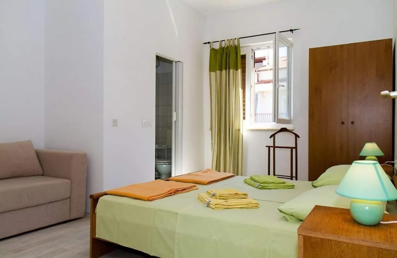 Apartments With A Parking Space Banjol, Rab - 22421 Rab Town Croatia